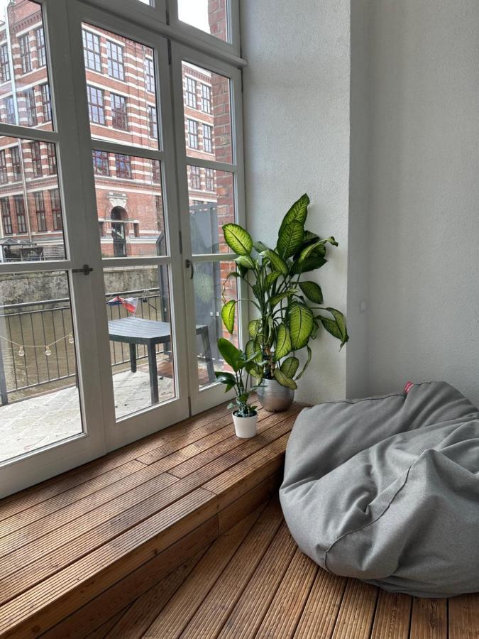 Relax-Wohnung Mit Balkon Ueber Die Weisse Elster Lipsia Esterno foto